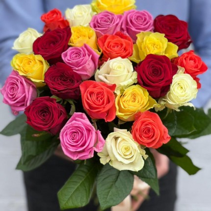 Букет из разноцветных роз - купить с доставкой в Рязани